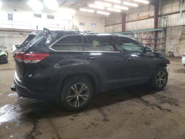 Photo 3 from auction – 2018 TOYOTA HIGHLANDER with VIN 5TDBZRFH6JS809906