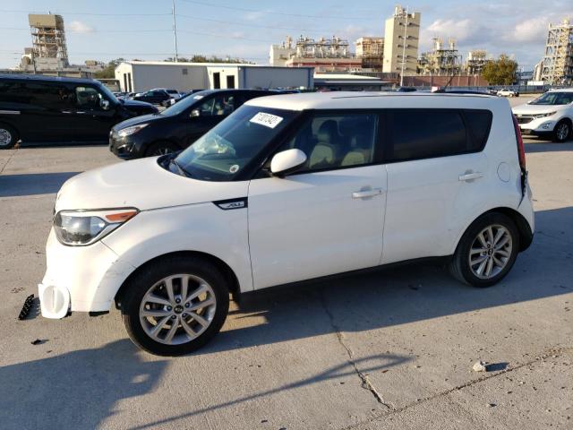 KIA SOUL + 2017 with VIN KNDJP3A50H7422106 - Photo from auction