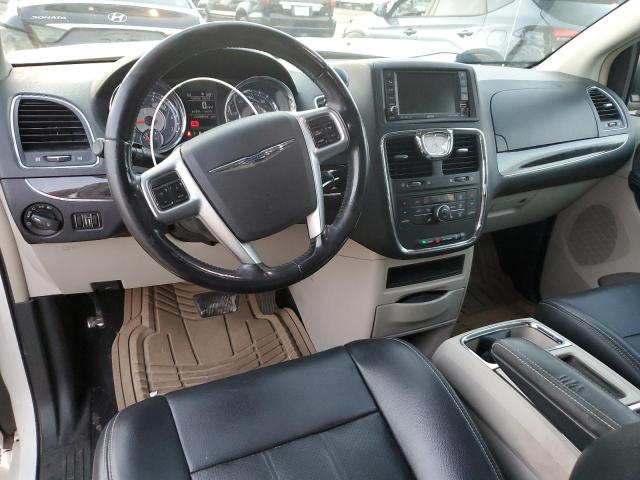 Photo 8 from auction – 2011 CHRYSLER TOWN & COU with VIN 2A4RR8DG5BR658984