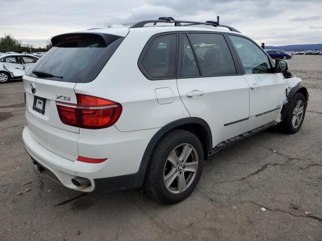 Photo 3 from auction – 2011 BMW X5 XDRIVE3 with VIN 5UXZW0C56BL662033