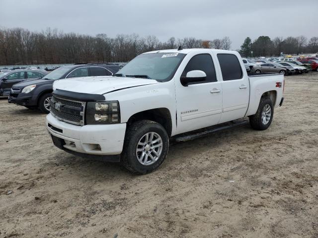 CHEVROLET SILVERADO 2011 with VIN 3GCPKSE30BG267032 - Photo from auction