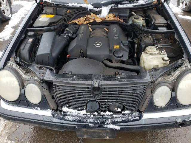 Photo 11 from auction – 1998 MERCEDES-BENZ E 320 with VIN WDBJF65F3WA517684