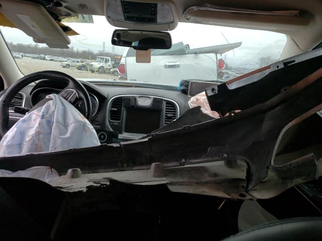 Photo 8 from auction – 2016 CHRYSLER 300 LIMITE with VIN 2C3CCAAG9GH167294