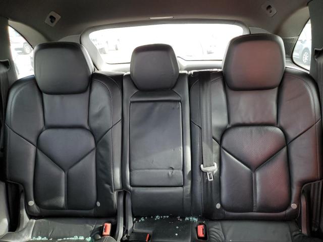 Photo 10 from auction – 2011 PORSCHE CAYENNE with VIN WP1AA2A21BLA04331