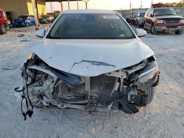 Zdjęcie 5 z aukcji – 2017 TOYOTA COROLLA L z VIN 5YFBURHEXHP728959