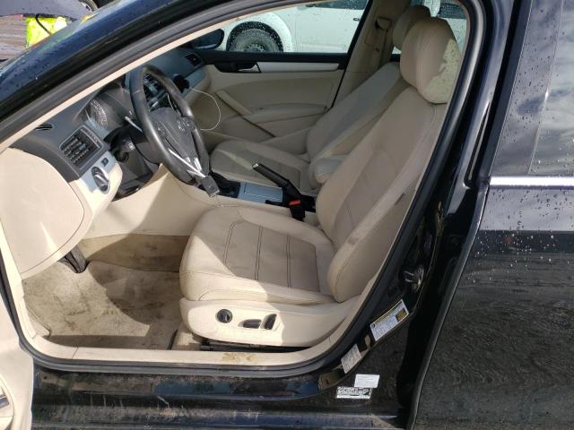 Photo 7 from auction – 2012 VOLKSWAGEN PASSAT SE with VIN 1VWBP7A35CC004115
