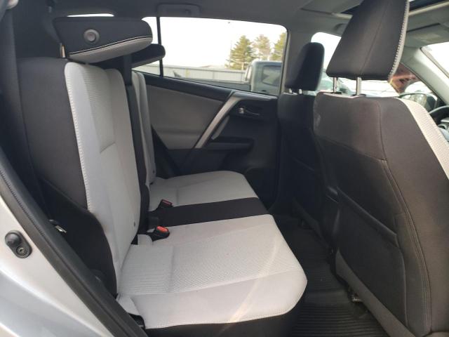 Photo 11 from auction – 2016 TOYOTA RAV4 XLE with VIN 2T3RFREV5GW411186