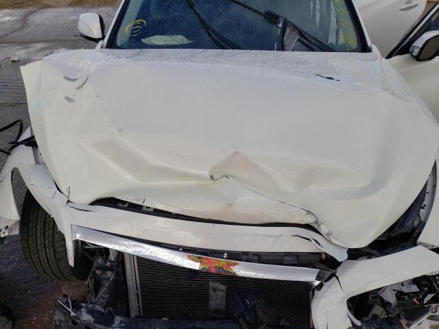 Photo 11 from auction – 2014 INFINITI Q50 BASE with VIN JN1BV7AP6EM685395