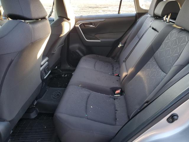 Photo 11 from auction – 2020 TOYOTA RAV4 XLE with VIN JTMP1RFV1LJ026740