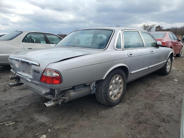 Photo 3 from auction – 2002 JAGUAR XJ8 with VIN SAJDA14C82LF42428