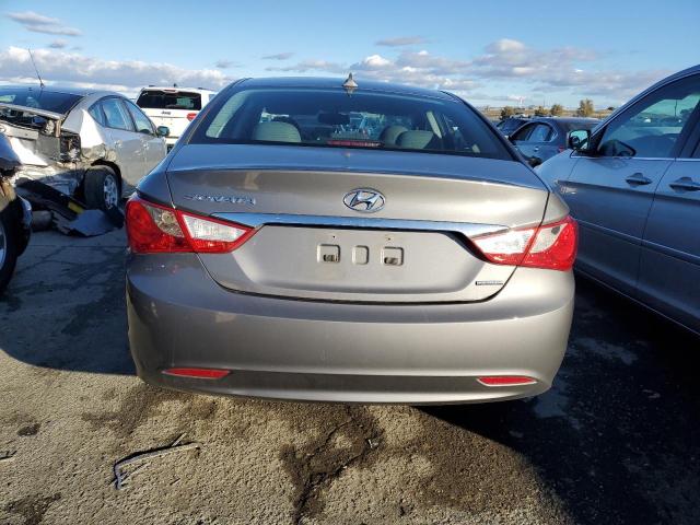 Photo 6 from auction – 2013 HYUNDAI SONATA SE with VIN 5NPEC4AC2DH574217