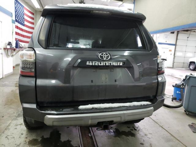 Photo 6 from auction – 2016 TOYOTA 4RUNNER SR with VIN JTEBU5JR2G5309789