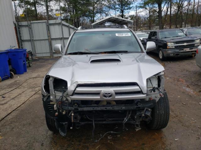 Zdjęcie 5 z aukcji – 2005 TOYOTA 4RUNNER SR z VIN JTEBT14R758028686