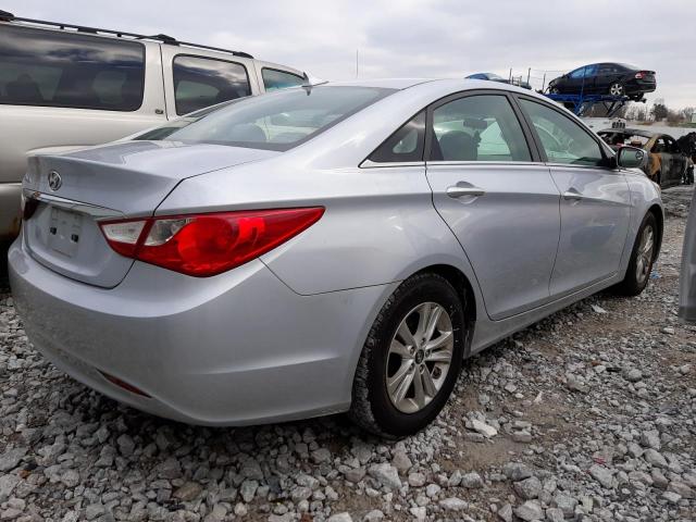 Photo 3 from auction – 2011 HYUNDAI SONATA GLS with VIN 5NPEB4AC8BH010927