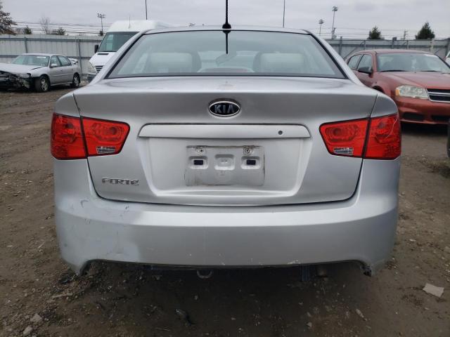 Photo 6 from auction – 2010 KIA FORTE LX with VIN KNAFT4A2XA5297367