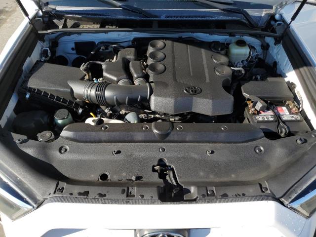 Photo 12 from auction – 2017 TOYOTA 4RUNNER SR with VIN JTEBU5JRXH5427316