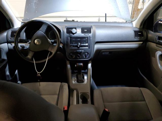 Photo 8 from auction – 2007 VOLKSWAGEN RABBIT with VIN WVWDS71KX7W078099