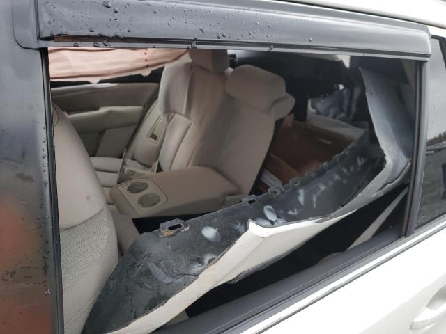 Снимка 12 от търг – 2014 SUBARU OUTBACK 2. с VIN 4S4BRBCC4E3244767