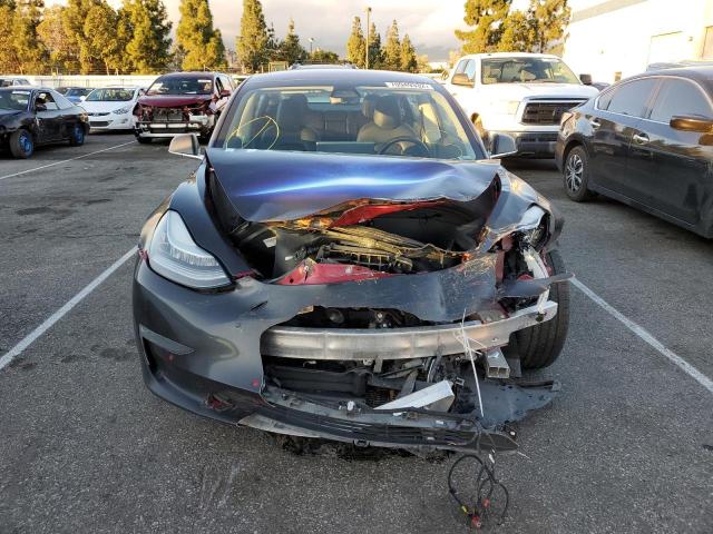 Photo 5 from auction – 2018 TESLA MODEL 3 with VIN 5YJ3E1EB2JF133294