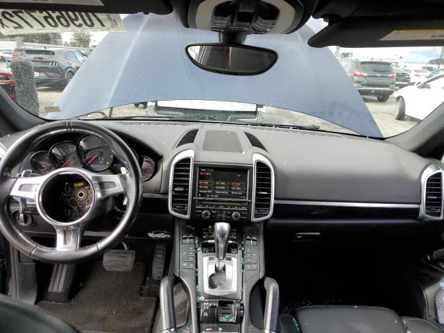 Photo 8 from auction – 2011 PORSCHE CAYENNE with VIN WP1AA2A21BLA04331