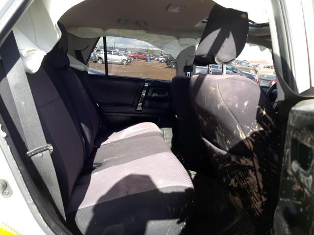 Photo 11 from auction – 2018 TOYOTA 4RUNNER SR with VIN JTEBU5JR3J5510611