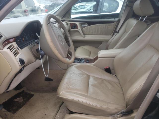 Photo 7 from auction – 1998 MERCEDES-BENZ E 320 with VIN WDBJF65F3WA517684