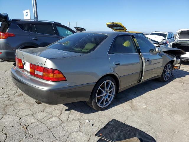 Photo 3 from auction – 1999 LEXUS ES 300 with VIN JT8BF28GXX0218900