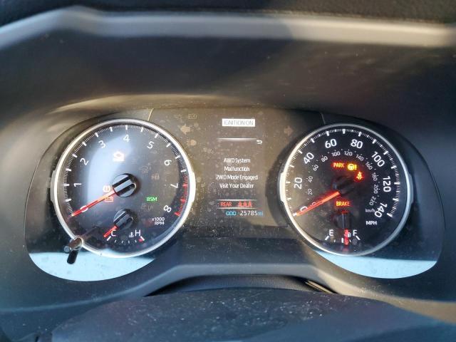 Photo 9 from auction – 2020 TOYOTA RAV4 XLE with VIN JTMP1RFV1LJ026740
