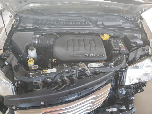 Photo 12 from auction – 2014 CHRYSLER TOWN & COU with VIN 2C4RC1BG4ER455137