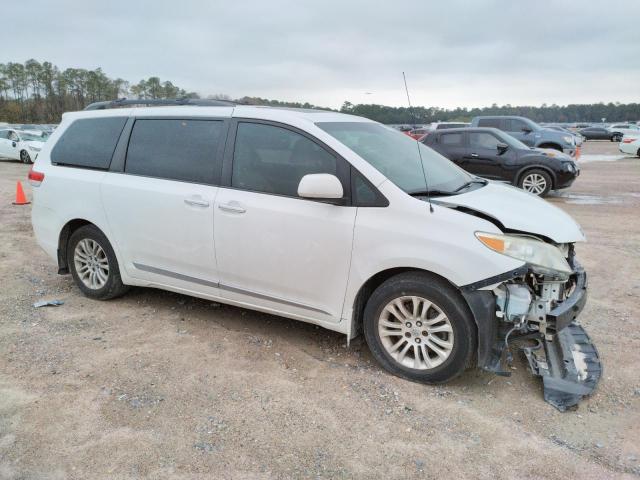 Photo 4 from auction – 2012 TOYOTA SIENNA XLE with VIN 5TDYK3DC5CS275156