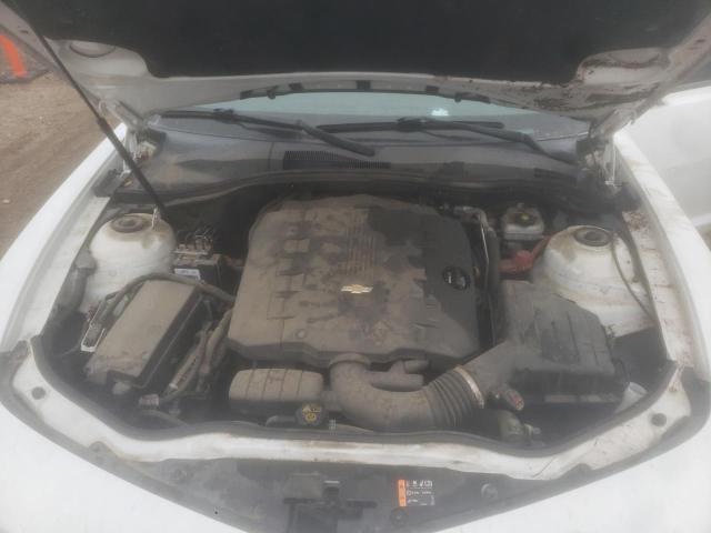 Photo 11 from auction – 2015 CHEVROLET CAMARO LS with VIN 2G1FB1E34F9274807