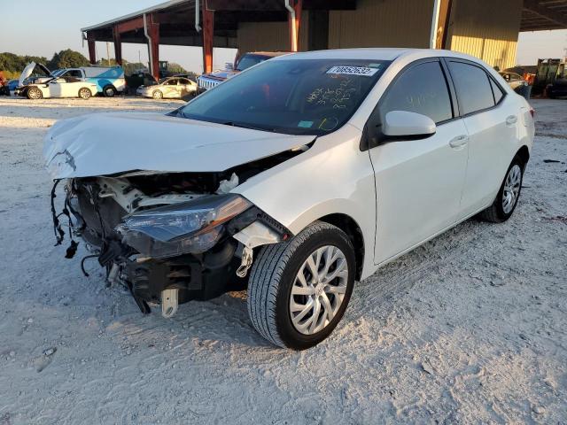 Zdjęcie 1 z aukcji – 2017 TOYOTA COROLLA L z VIN 5YFBURHEXHP728959