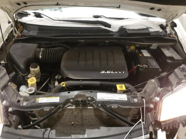 Photo 12 from auction – 2011 CHRYSLER TOWN & COU with VIN 2A4RR5DG7BR702286