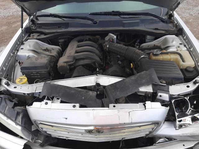 Photo 11 from auction – 2008 CHRYSLER 300 LX with VIN 2C3KA43R98H193963
