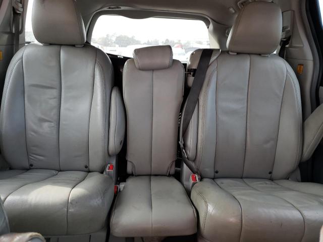 Photo 10 from auction – 2013 TOYOTA SIENNA XLE with VIN 5TDYK3DC8DS375821