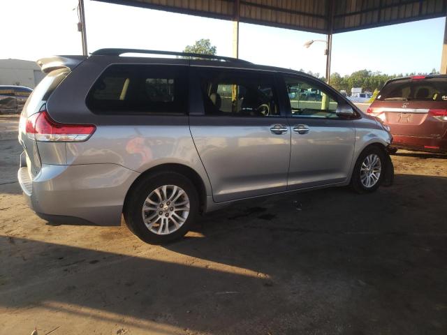 Photo 3 from auction – 2011 TOYOTA SIENNA with VIN 5TDYK3DC5BS103272