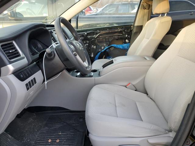 Zdjęcie 7 z aukcji – 2018 TOYOTA HIGHLANDER z VIN 5TDZARFH3JS041808