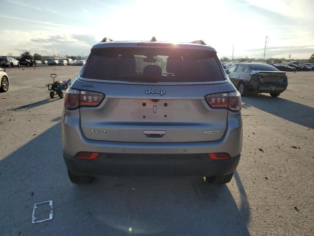 Photo 6 from auction – 2017 JEEP COMPASS LA with VIN 3C4NJDBB5HT633536