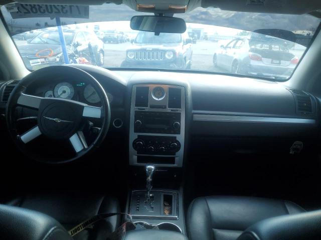 Photo 8 from auction – 2010 CHRYSLER 300 TOURIN with VIN 2C3CA5CV1AH319939