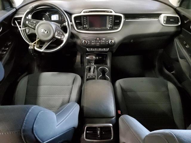 Photo 8 from auction – 2017 KIA SORENTO LX with VIN 5XYPGDA34HG248607