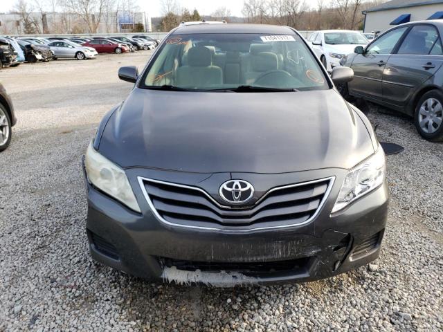 Photo 5 from auction – 2010 TOYOTA CAMRY BASE with VIN 4T4BF3EK4AR031704