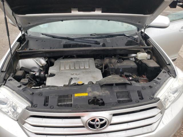 Photo 12 from auction – 2013 TOYOTA HIGHLANDER with VIN 5TDBK3EH2DS211903