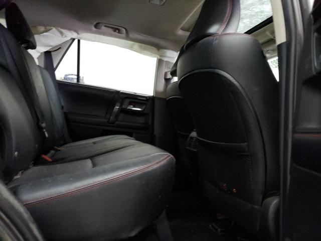 Photo 11 from auction – 2016 TOYOTA 4RUNNER SR with VIN JTEBU5JR2G5309789