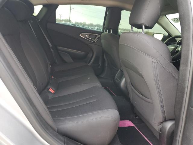 Photo 10 from auction – 2015 CHRYSLER 200 LIMITE with VIN 1C3CCCAB5FN738415