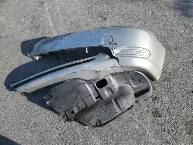 Photo 12 from auction – 2004 TOYOTA CAMRY LE with VIN 4T1BE32K34U788650