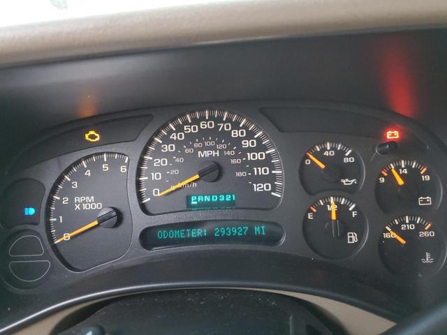 Photo 9 from auction – 2004 CHEVROLET SUBURBAN K with VIN 1GNFK16T94J199407