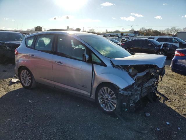 Photo 4 from auction – 2017 FORD C-MAX SE with VIN 1FADP5EU8HL108436