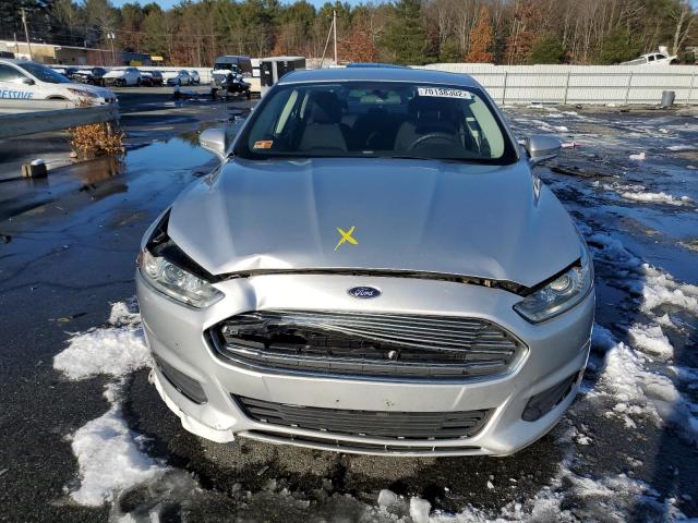Photo 5 from auction – 2015 FORD FUSION SE with VIN 3FA6P0H76FR165704