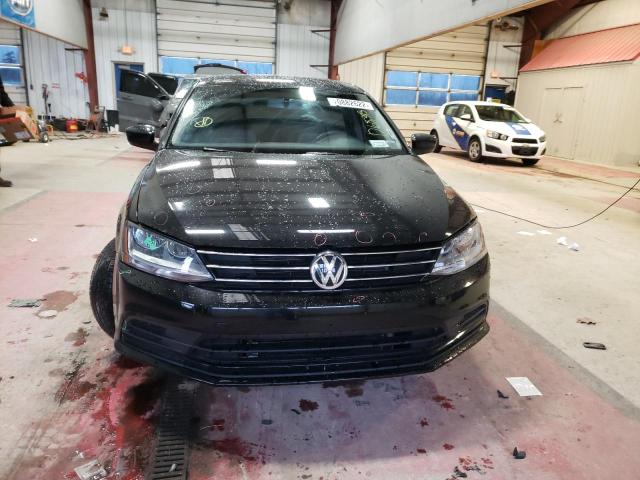 Photo 5 from auction – 2017 VOLKSWAGEN JETTA S with VIN 3VW167AJ7HM394332
