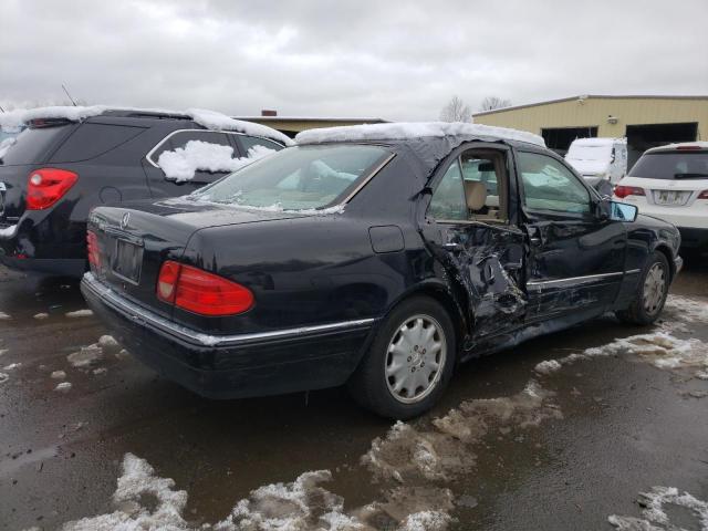 Photo 3 from auction – 1998 MERCEDES-BENZ E 320 with VIN WDBJF65F3WA517684